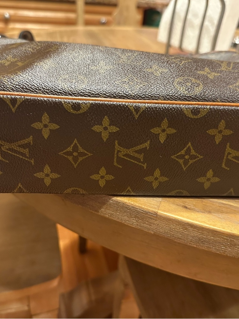 Louis Vuitton Monogram Trocadero 27 - Picture 15 of 16